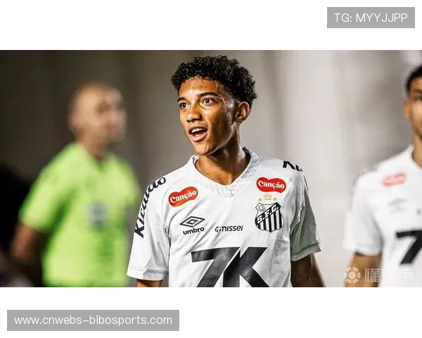 桑托斯小将罗比尼奥-儒尼奥尔替补绝杀，继承父亲衣钵